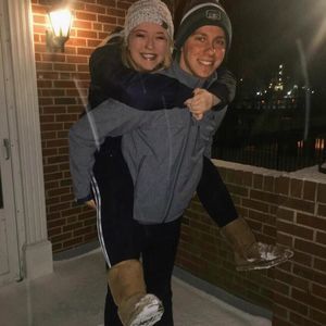 Meet your Posher, Lauren